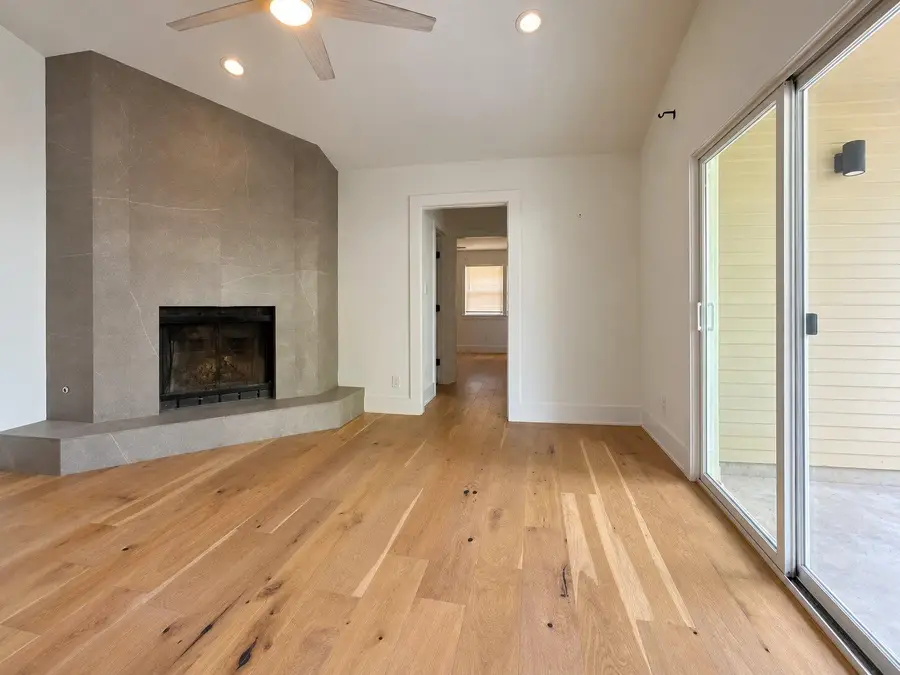 2607 Garrettson Dr #B, Austin, TX 78748 - #3