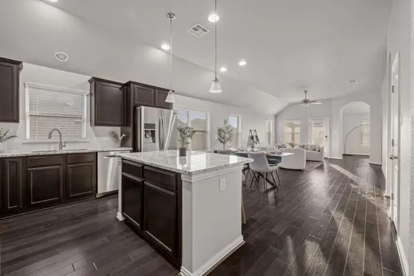 232 Coral Berry Dr, Buda, TX 78610