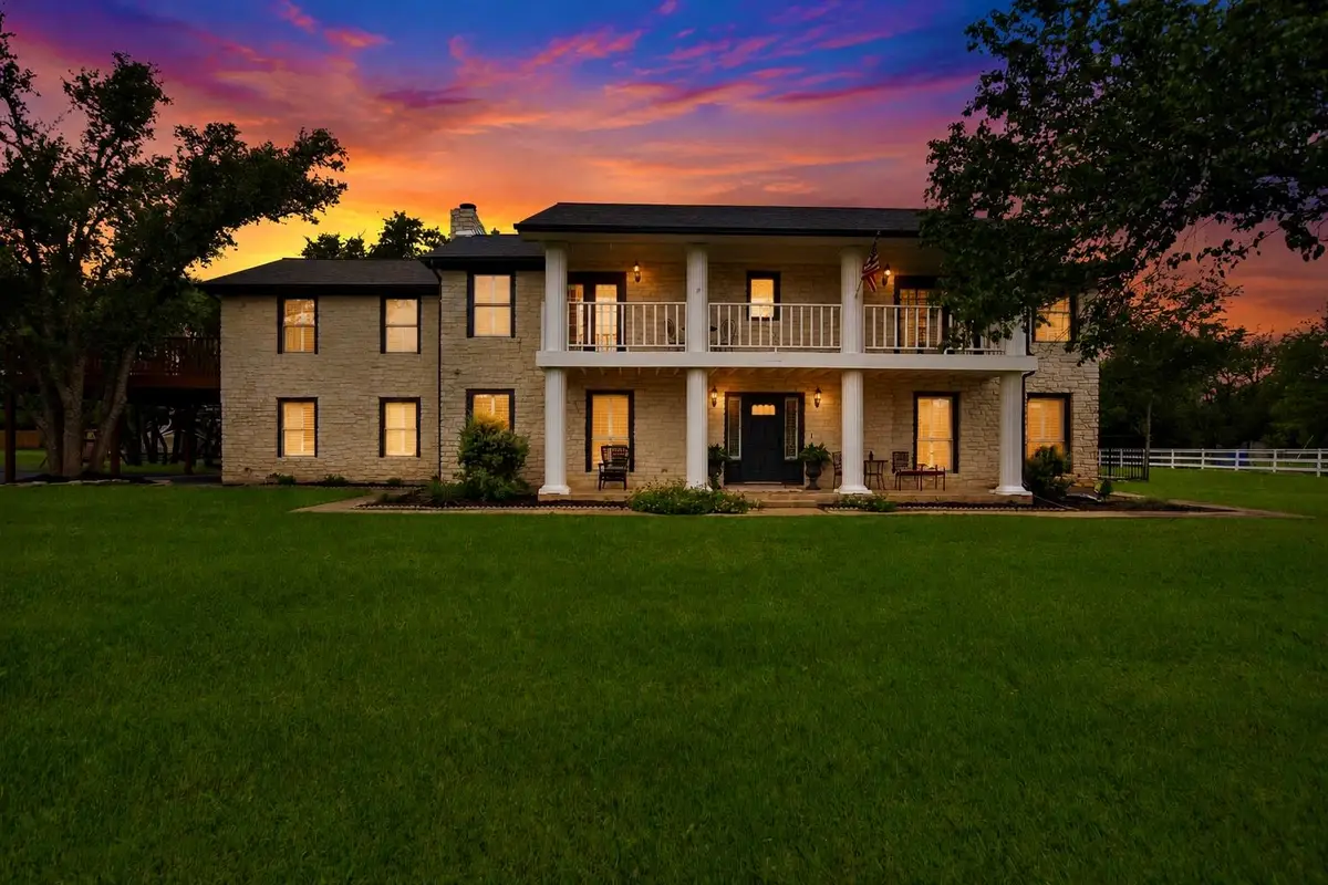 2204 Walsh Dr, Round Rock, TX 78681 - #1