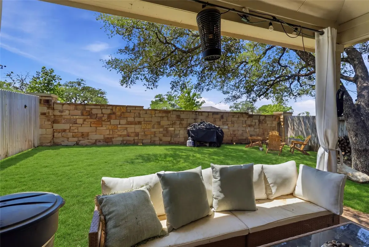 633 Jaboncillo St, New Braunfels, TX 78132 - #1