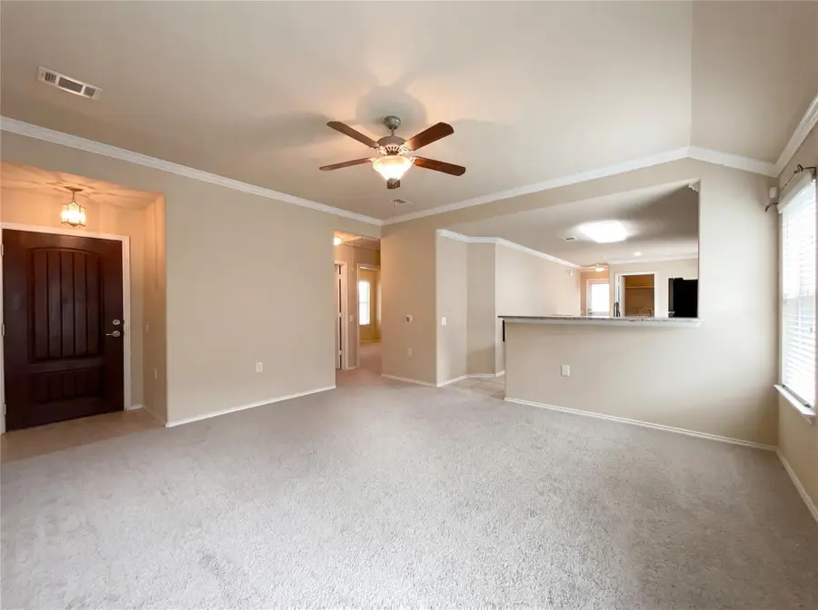 7208 Outfitter Dr, Austin, TX 78744 - Image #3