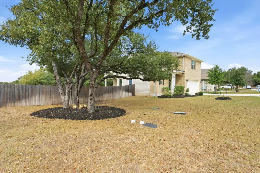 2211 Limestone Lake Dr #40, Georgetown, TX 78633 - Image #2