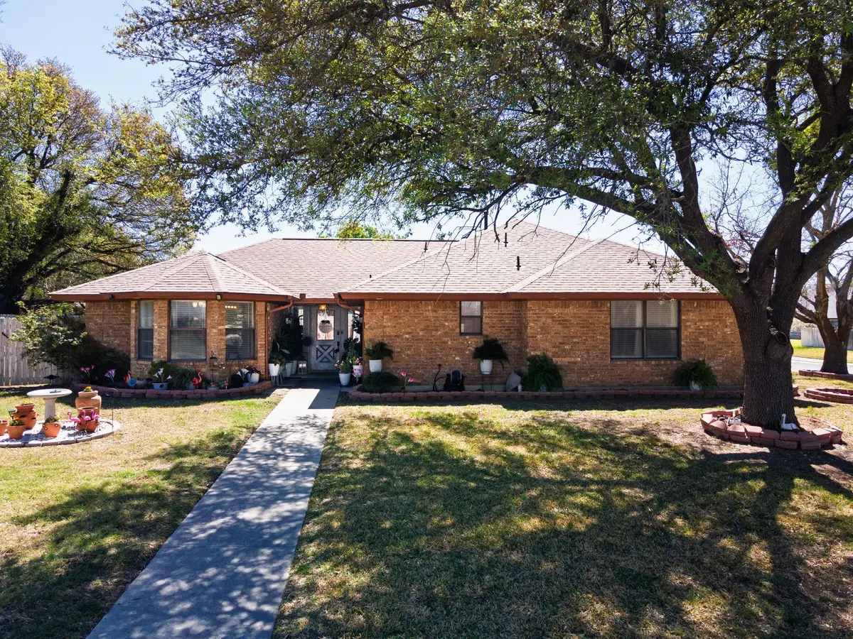 1402 Hawk Trl, Copperas Cove, TX 76522 - #1