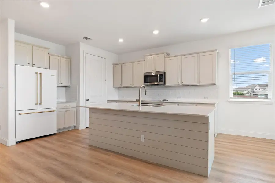 505 Sixpence Ln, Georgetown, TX 78628 - #3