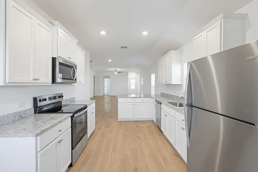 112 Paria Ct, Jarrell, TX 76537 - #3