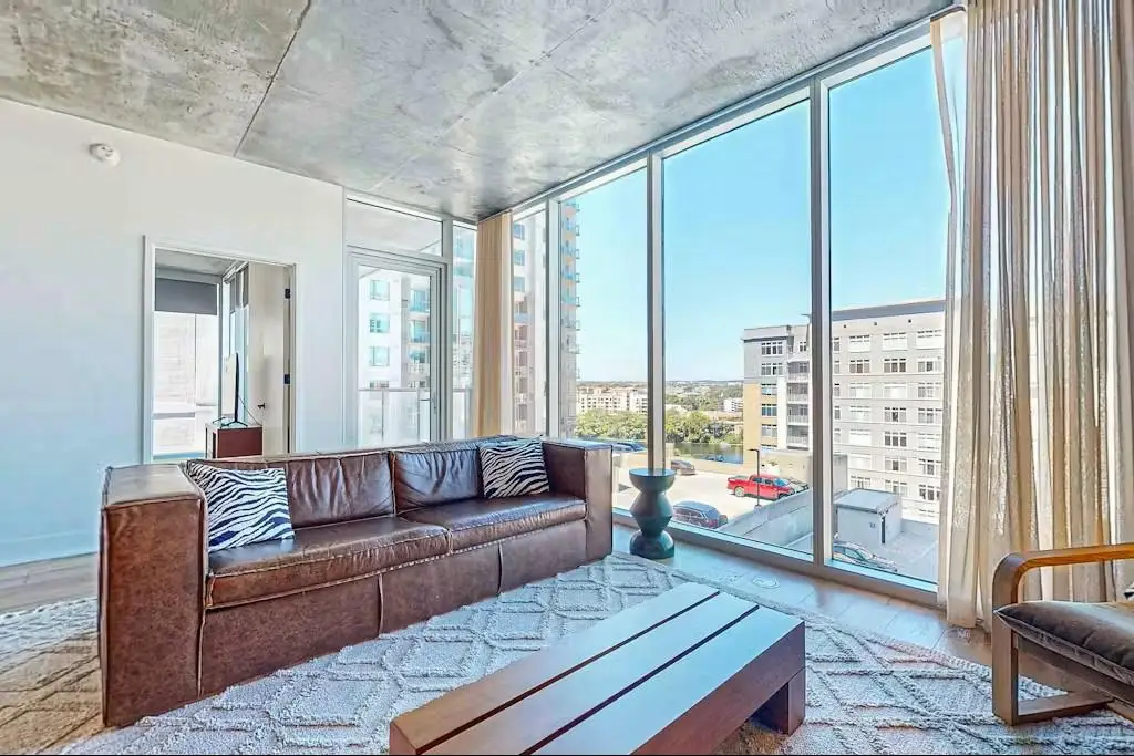 48 East Ave #1210, Austin, TX 78701 - Image #1