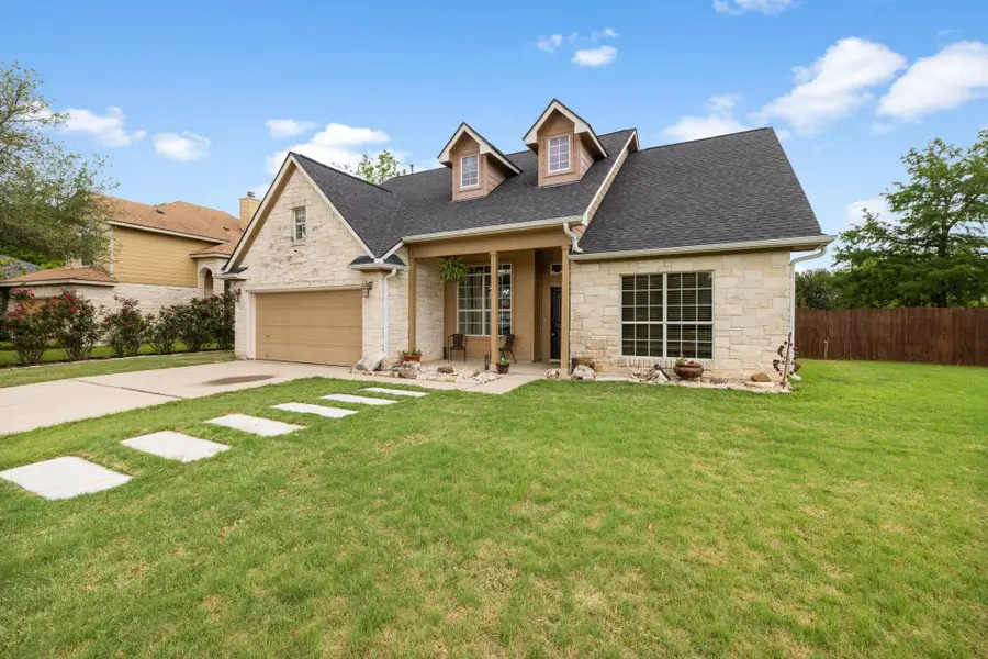 300 River Bluff Cir, Georgetown, TX 78626 - #2