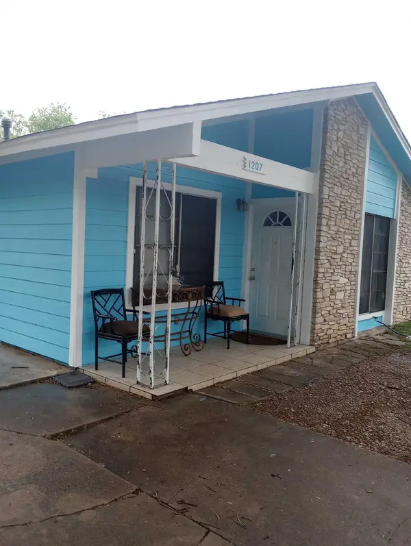 1207 Lily Ter, Austin, TX 78741