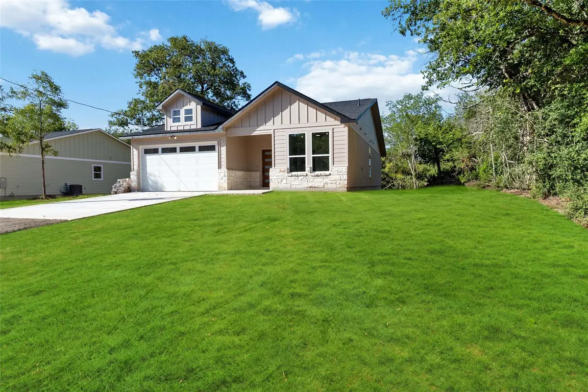150 Palikea Ct, Bastrop, TX 78602 - #1