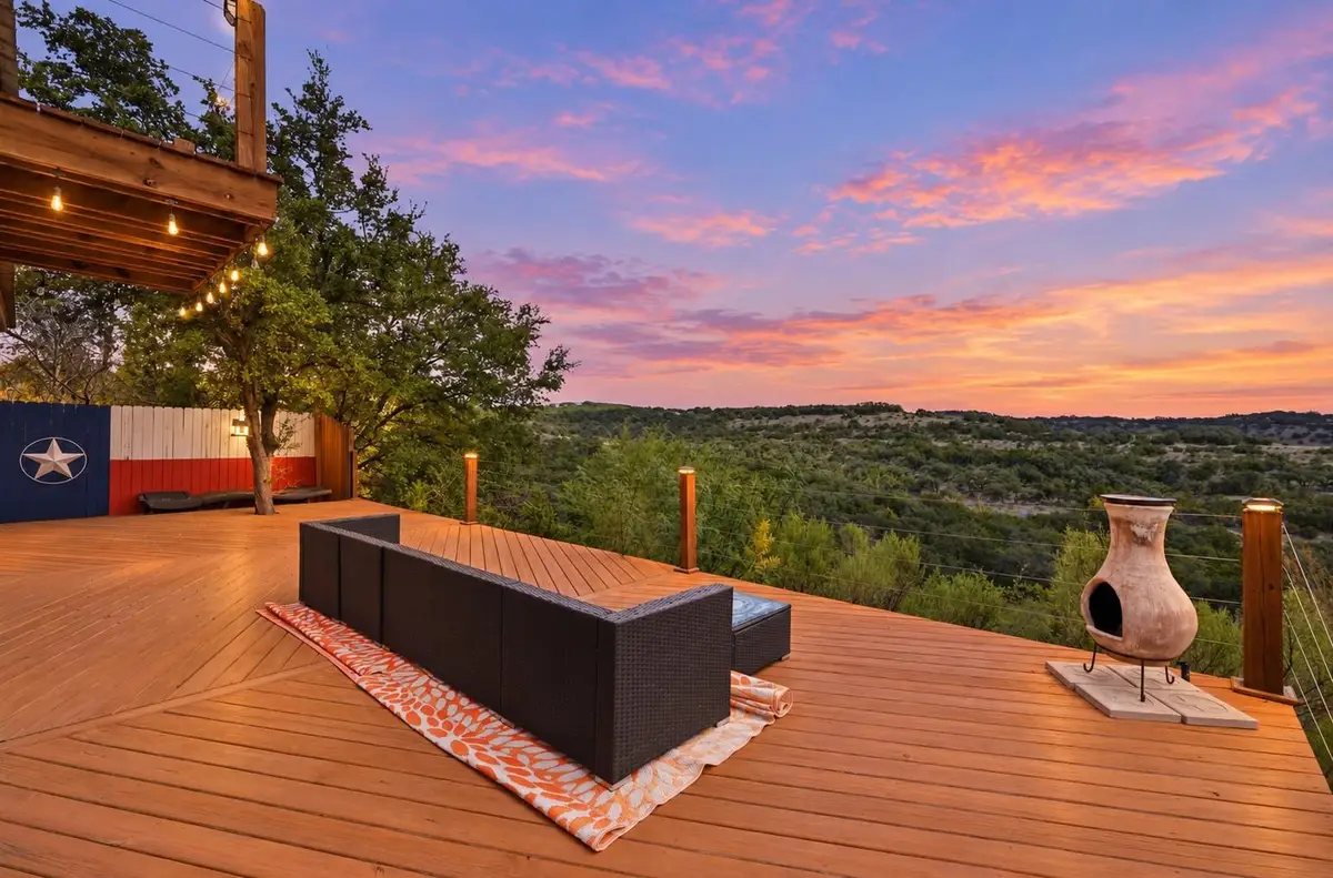 28543 Paradise Manor Dr, Marble Falls, TX 78654 - #1