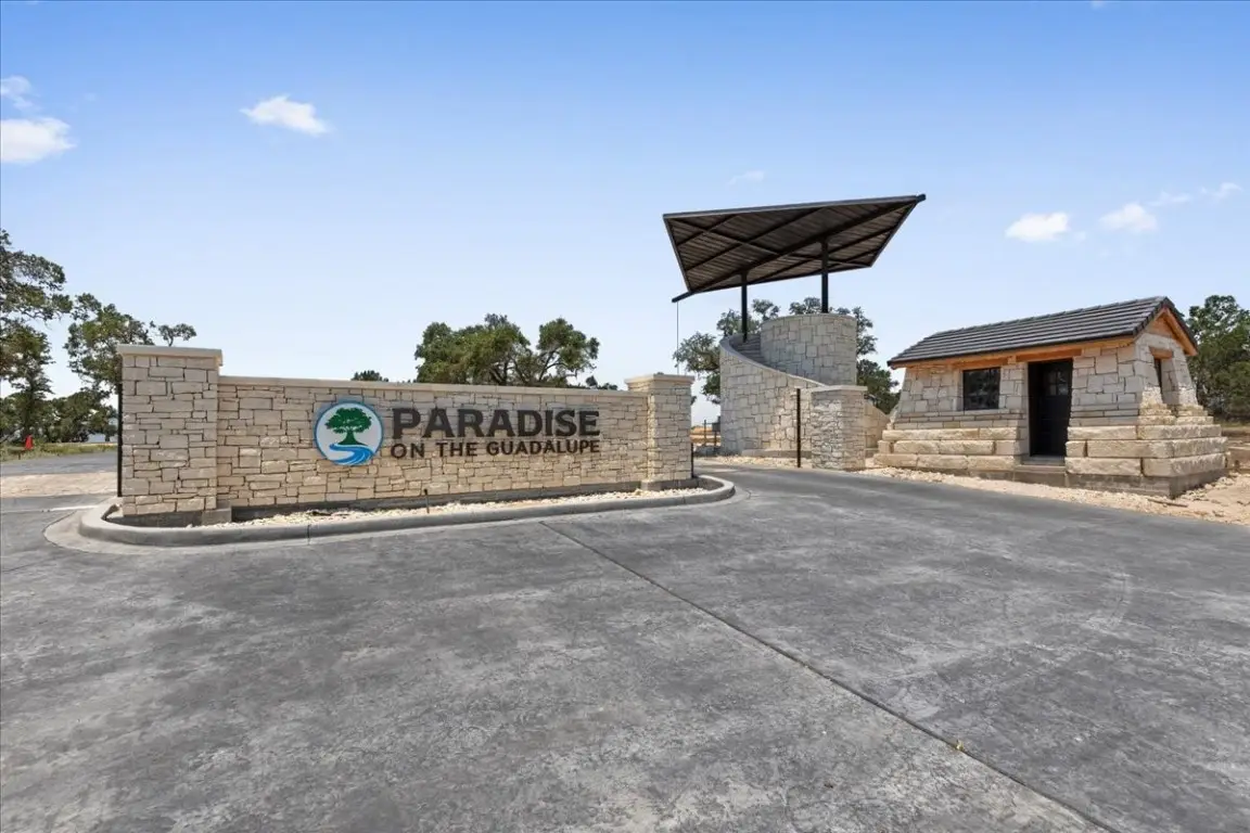 906 Blueridge Vw, Canyon Lake, TX 78133 - Image #1