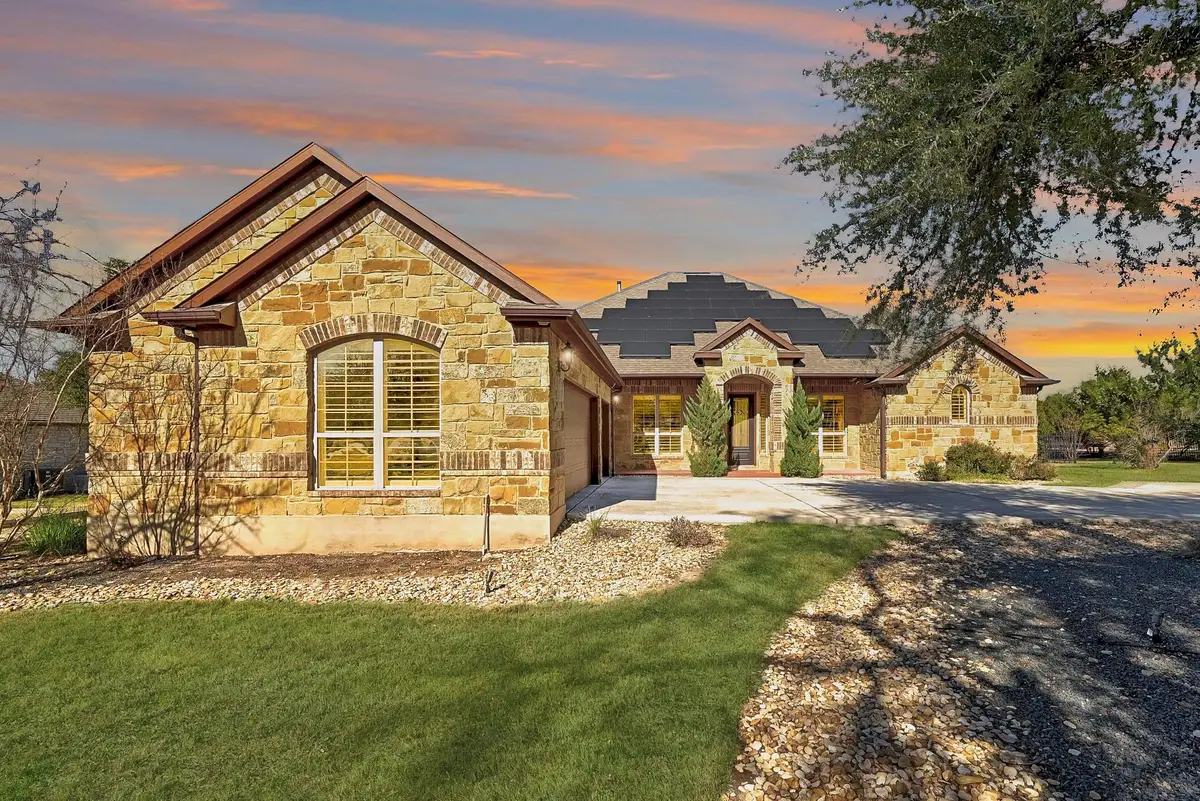 390 Hawthorne Loop, Driftwood, TX 78619 - Image #1