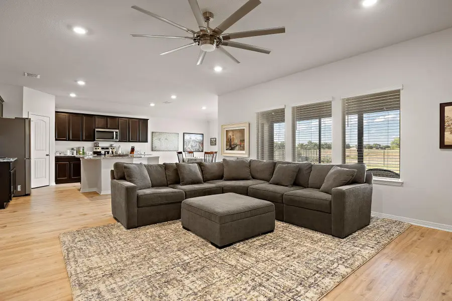 460 Colovista Pkwy, Bastrop, TX 78602 - Image #3