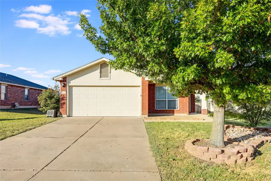 1005 Remington Dr, Leander, TX 78641 - Image #2