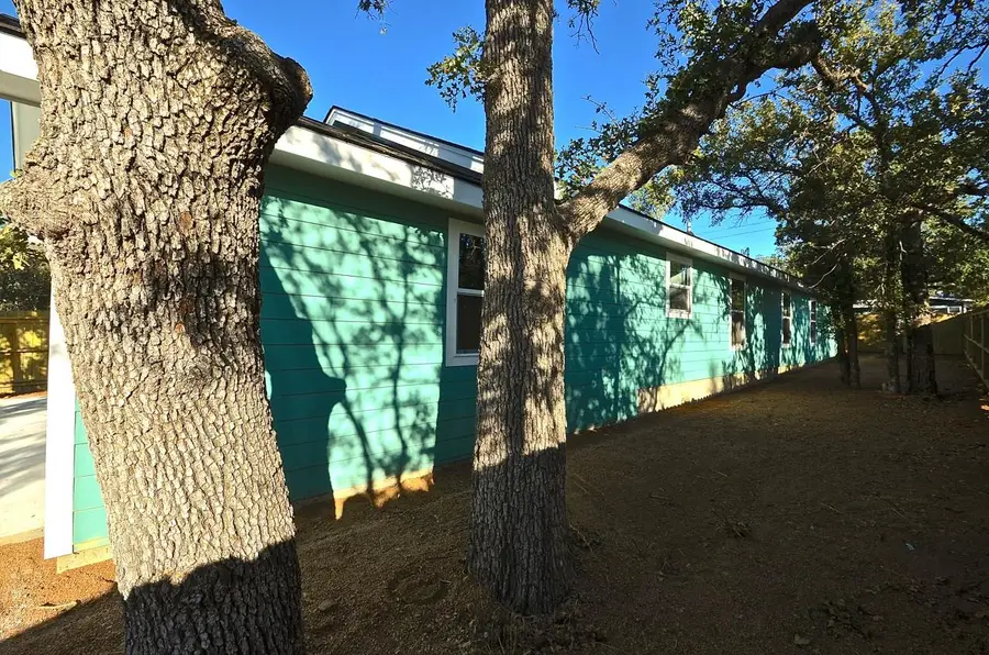 1653 Navajoe Trl, Kingsland, TX 78639 - #3