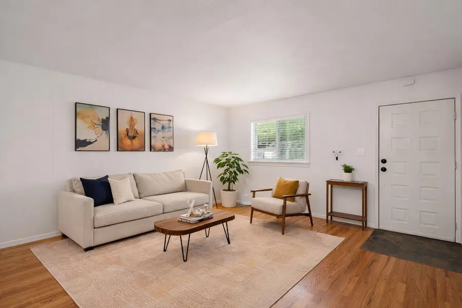 2122 Hancock Dr #110, Austin, TX 78756 - #2