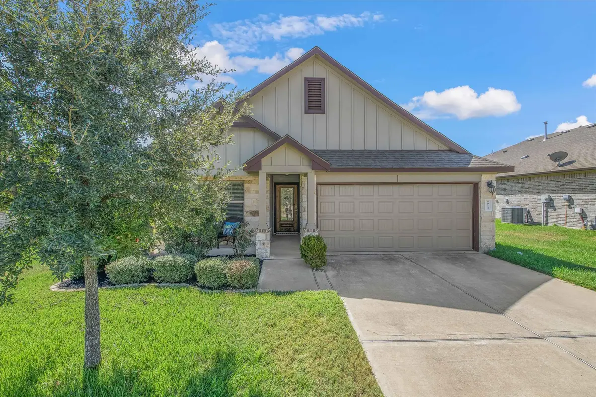 7713 Bunker Dr, Navasota, TX 77868 - #1