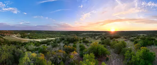 365 Billy Sisson-road, Johnson City, TX 78636