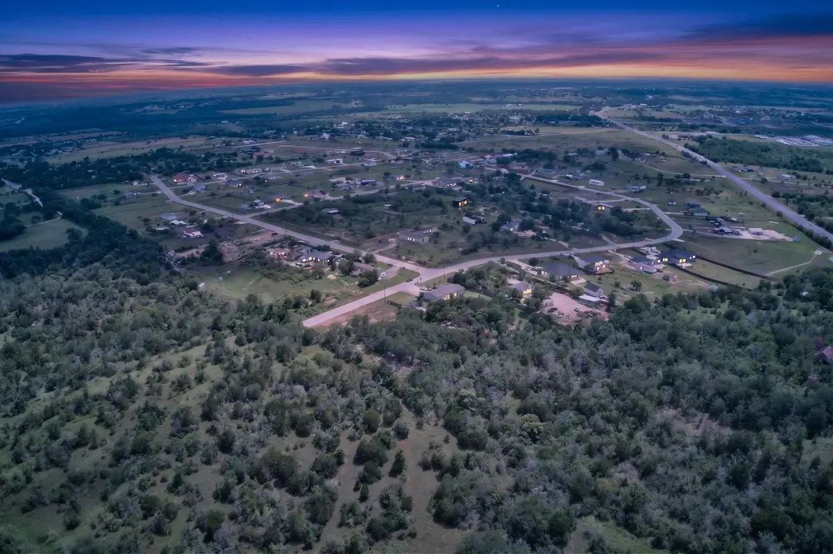 693 Santa Teresa Rd, Kyle, TX 78640 - #1