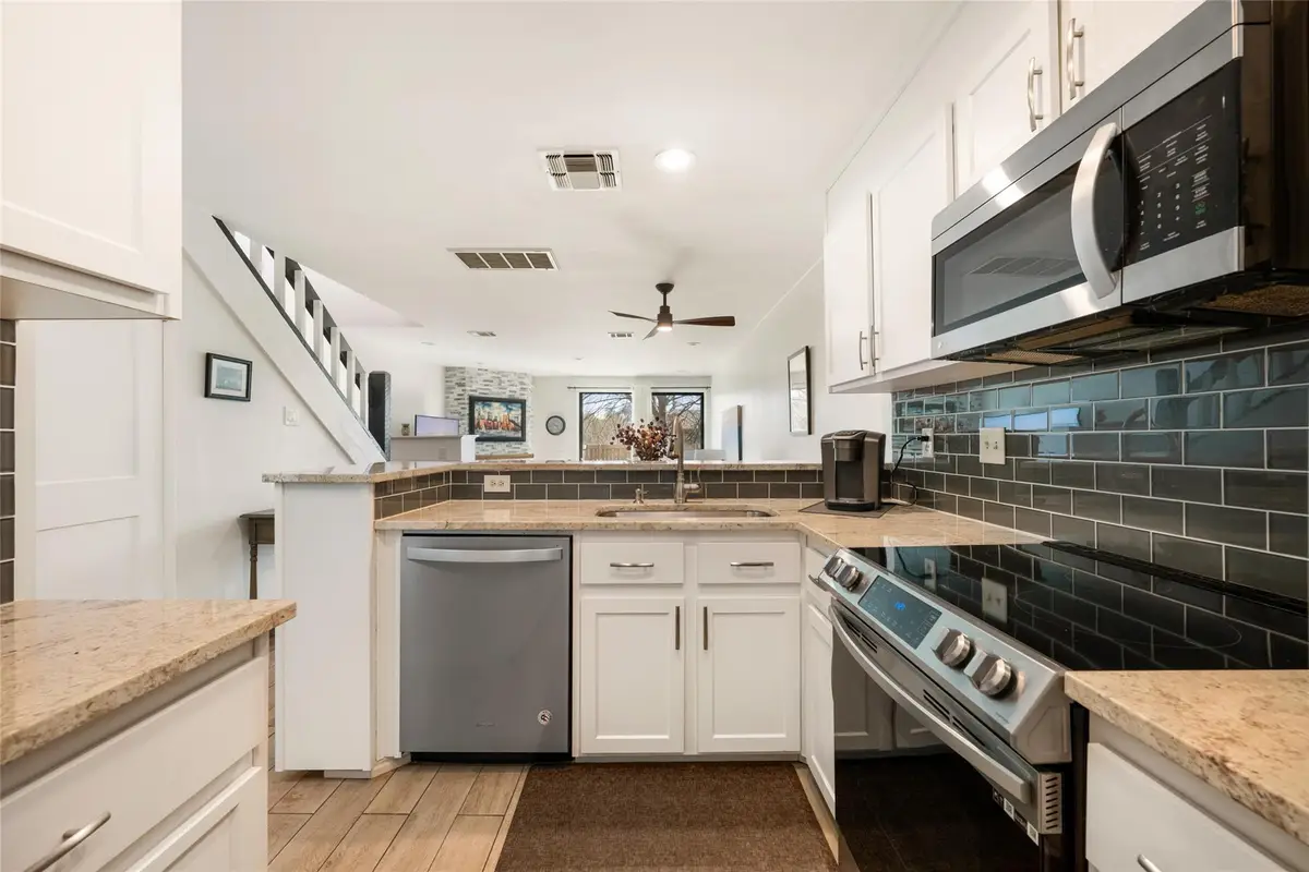 7122 Wood Hollow Dr #47, Austin, TX 78731 - #1