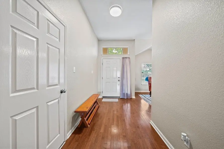 1028 Downridge Dr, Leander, TX 78641 - Image #2