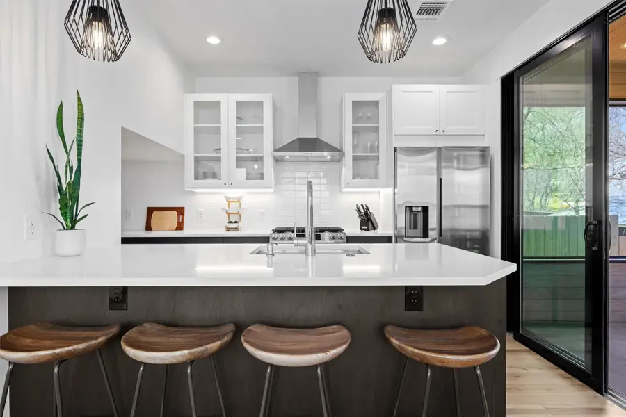 1202 Greenwood Ave, Austin, TX 78721 - #3