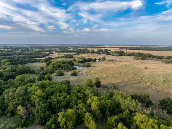 238 County Road 337, Rosebud, TX 76570