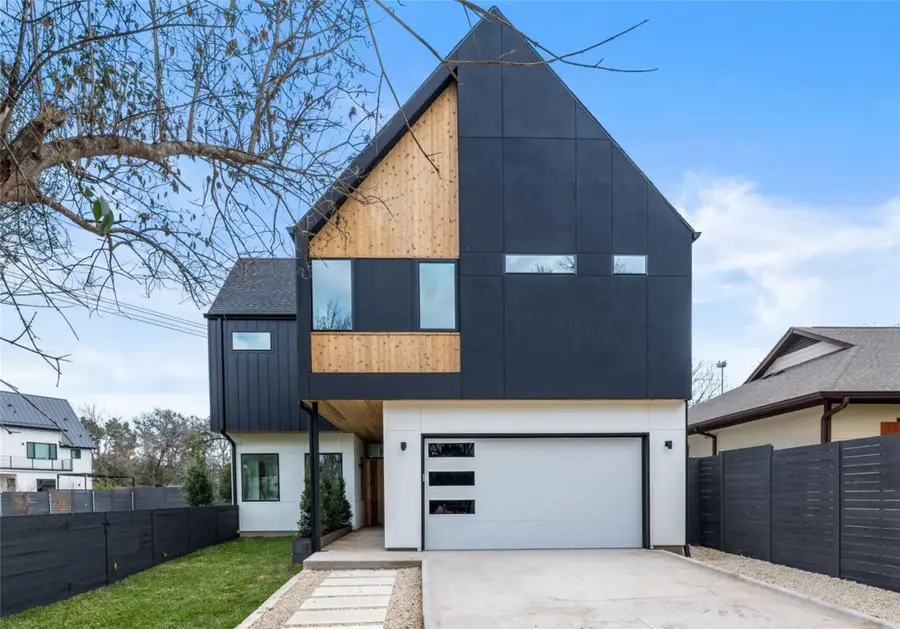 1703 Miami Dr, Austin, TX 78733 - Image #2