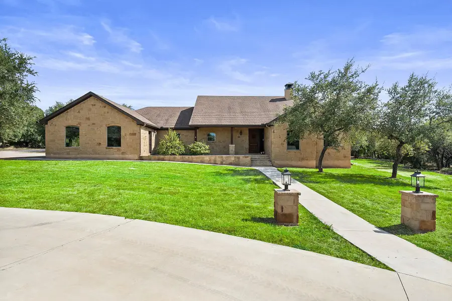 103 Creekside Trl, Spicewood, TX 78669 - #2
