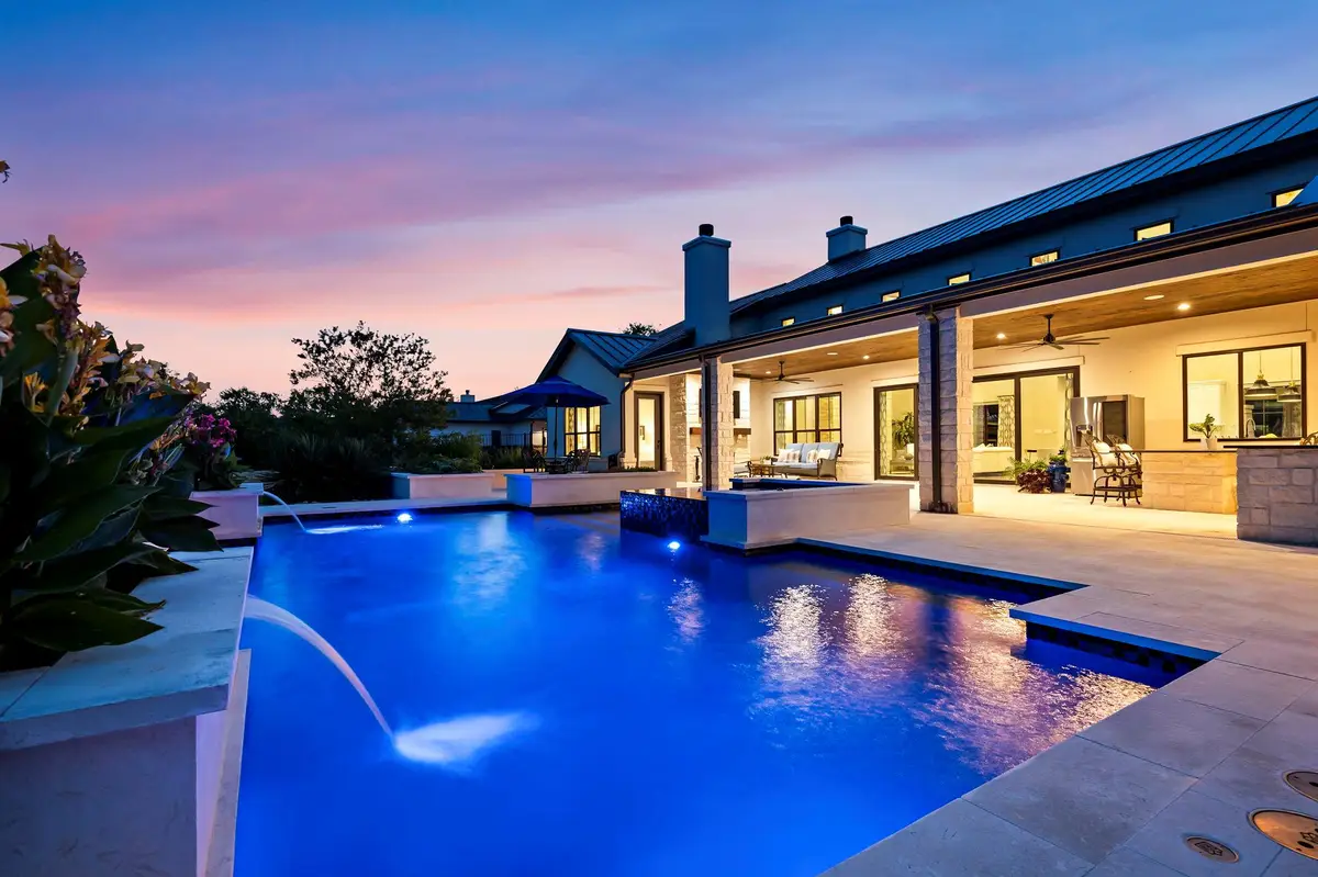 811 Wade Rd, New Braunfels, TX 78132 - #1