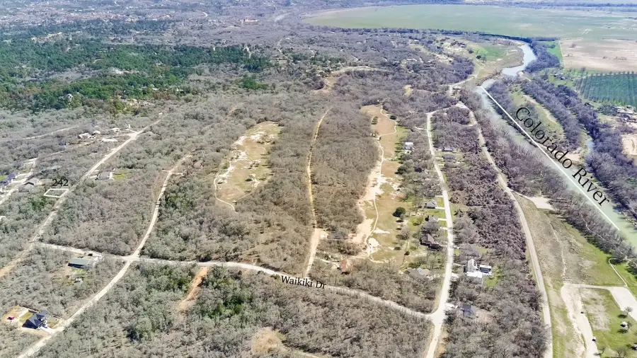 242 Iva Ln, Bastrop, TX 78602 - #2