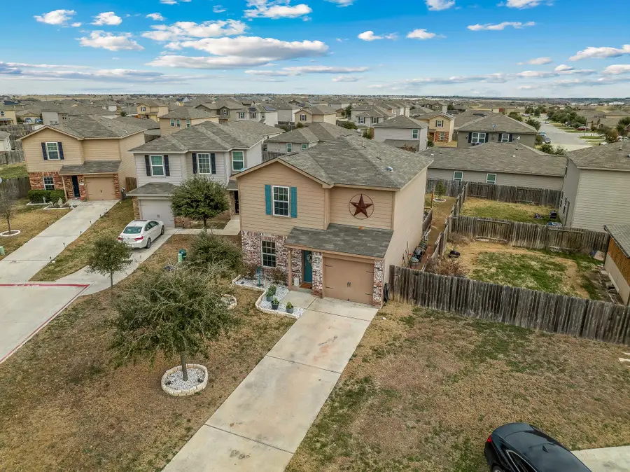 100 Wincliff Cv #13D, Jarrell, TX 76537 - #3