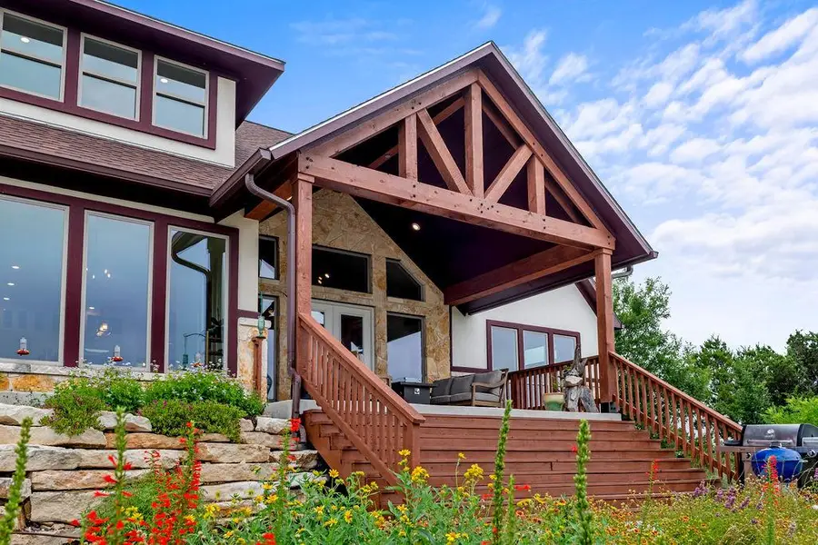 213 Lets Roll Dr, Fischer, TX 78623 - Image #3