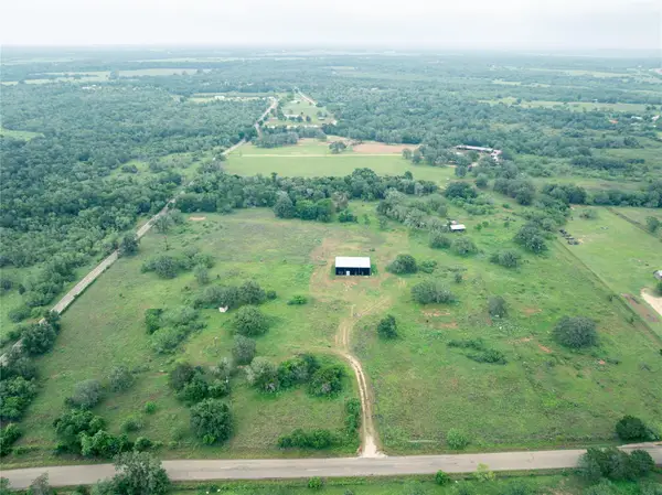 1473 Highsmith Rd, Luling, TX 78648