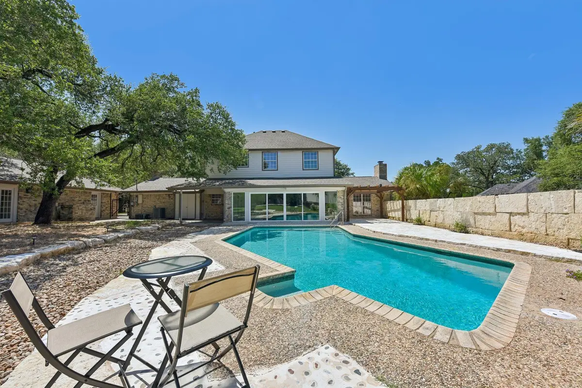 1915 Oak Forest Dr, Round Rock, TX 78681 - #1