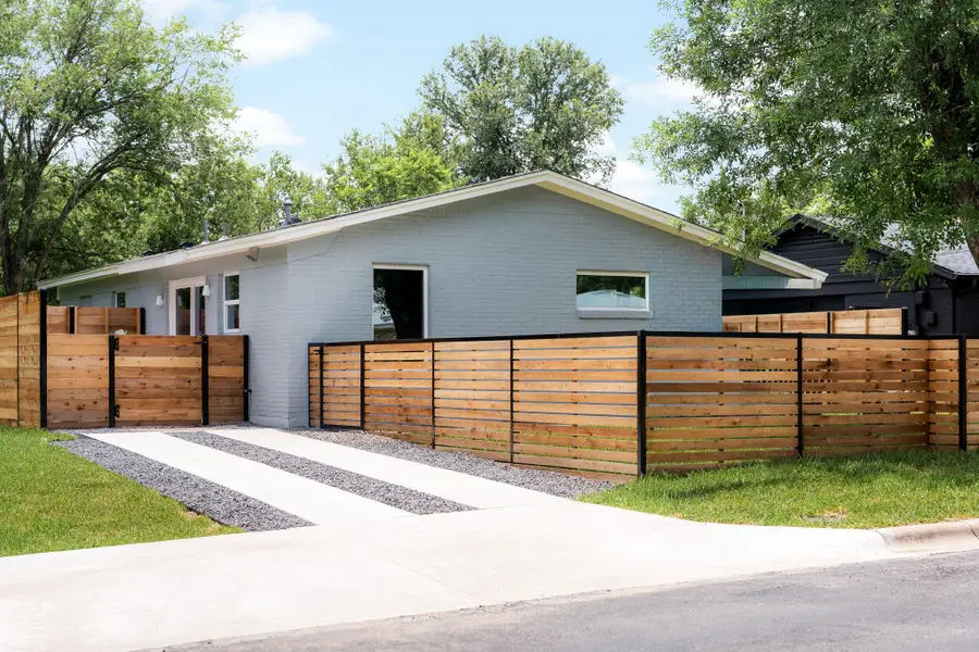 4902 Blueberry Trl #1, Austin, TX 78723 - #2