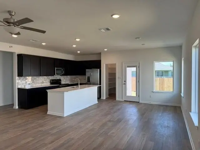 112 Mathew St, Bertram, TX 78605 - #3