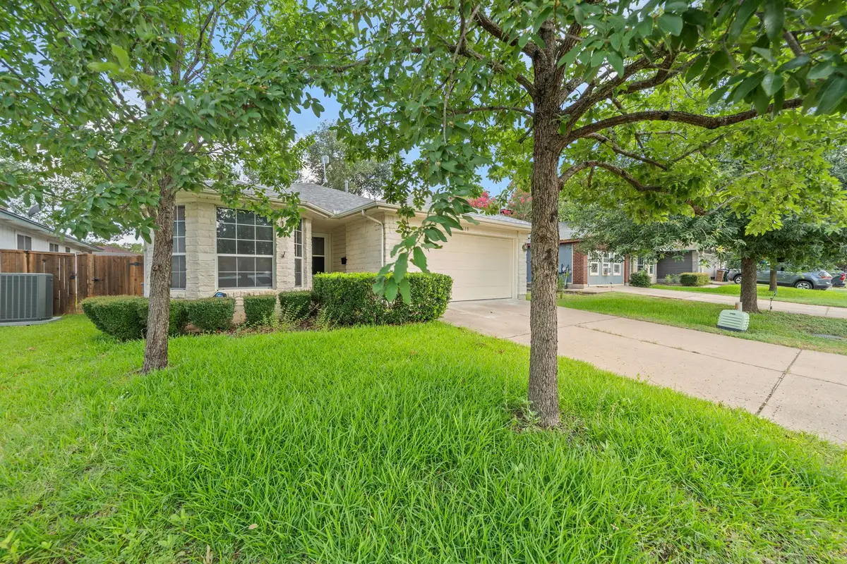 8128 Huddleston Ln, Austin, TX 78748 - #1