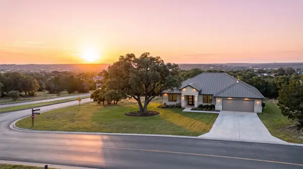 101 Broken Hills, Horseshoe Bay, TX 78657