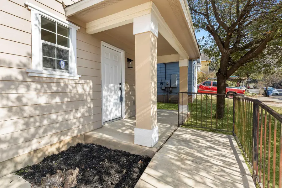 2110 Nogales Trl, Austin, TX 78744 - #3