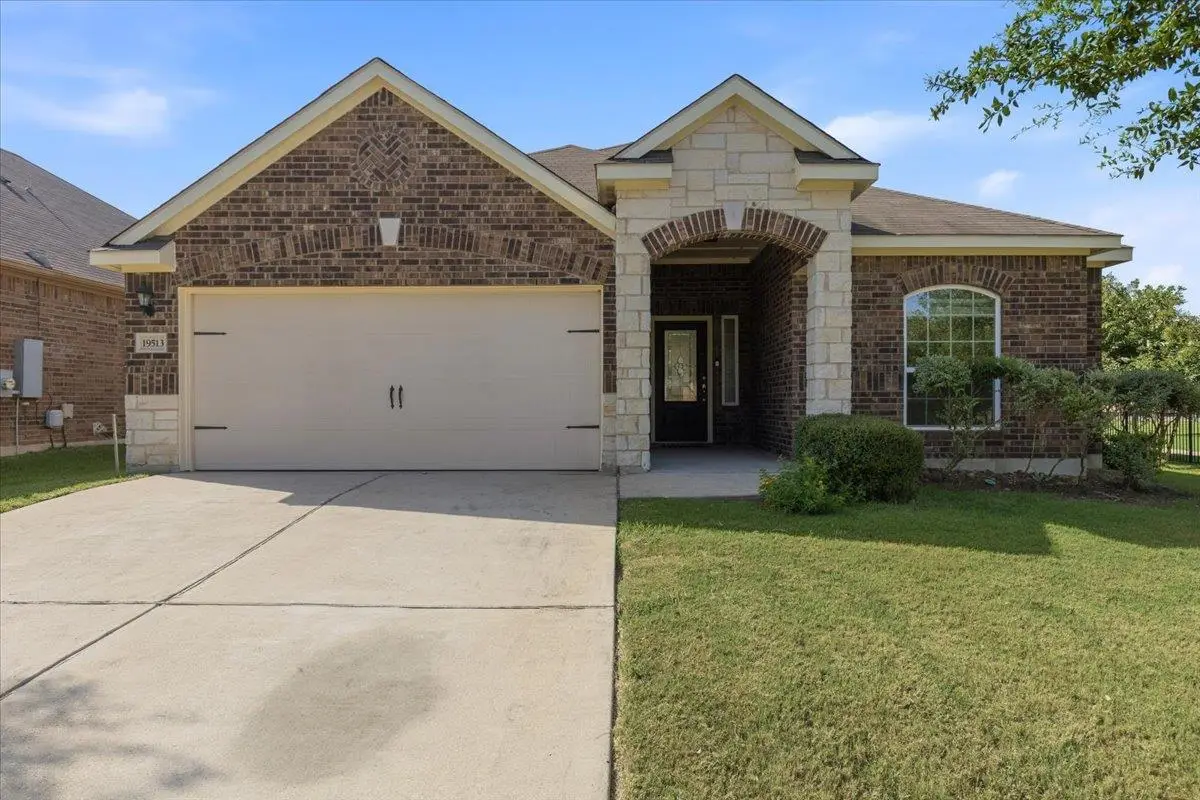 19513 Smith Gin St, Manor, TX 78653 - #1