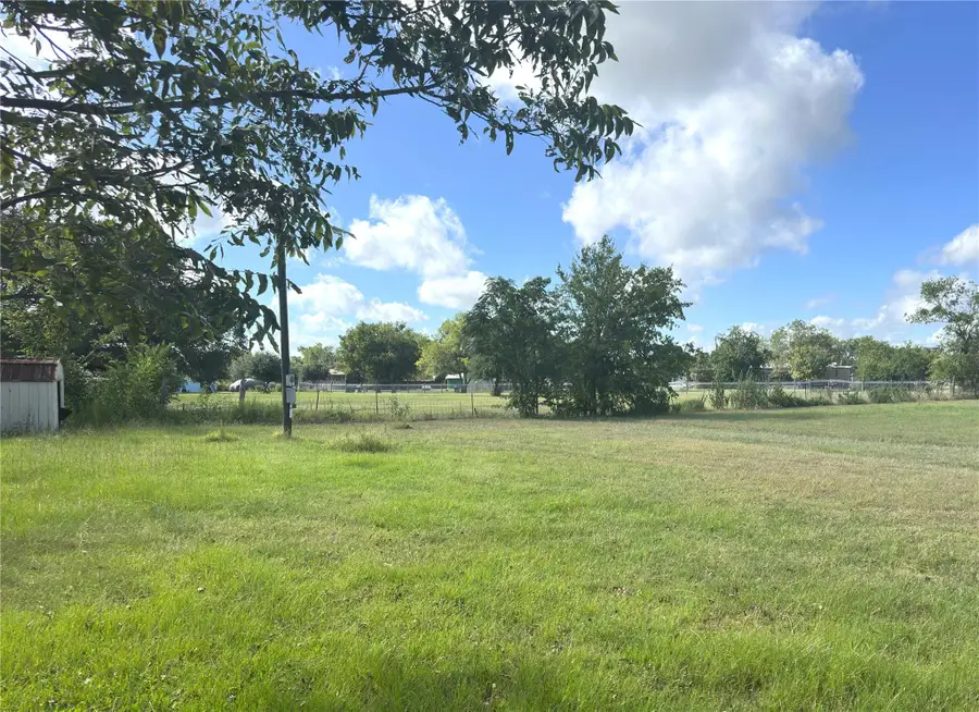 1112 Old Nails Creek Rd, Giddings, TX 78942 - #2