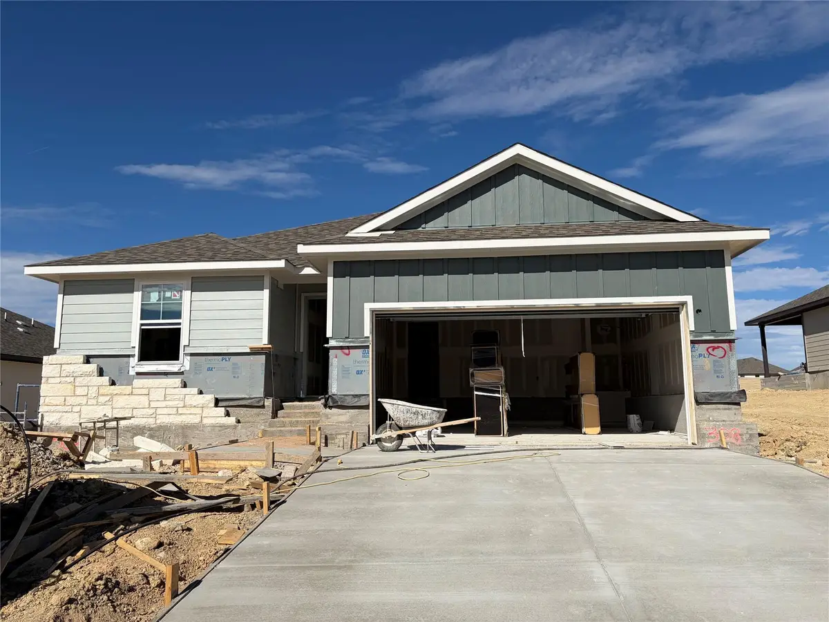 308 Gristmill Rd, Burnet, TX 78611 - Image #1