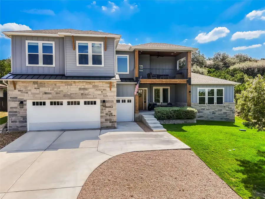 233 Lakefront Dr, Point Venture, TX 78645 - Image #3