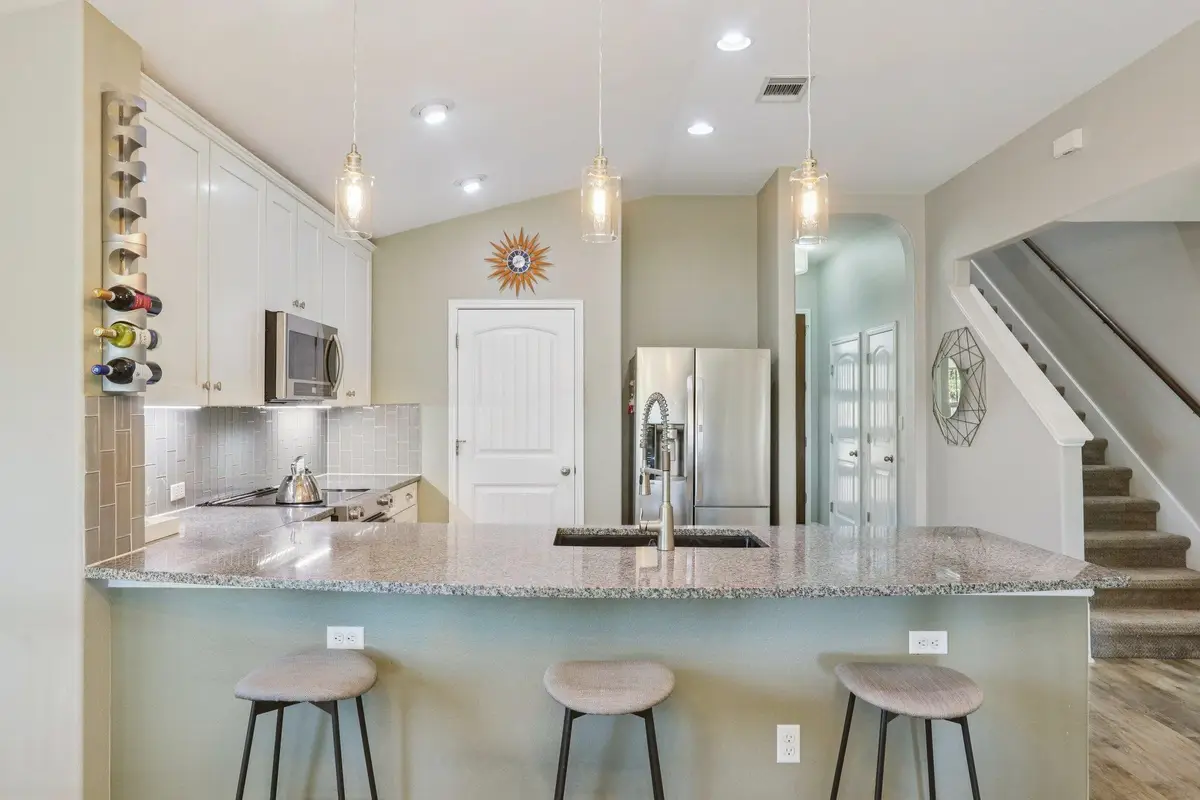 17500 Bridgefarmer Blvd, Pflugerville, TX 78660 - Image #1