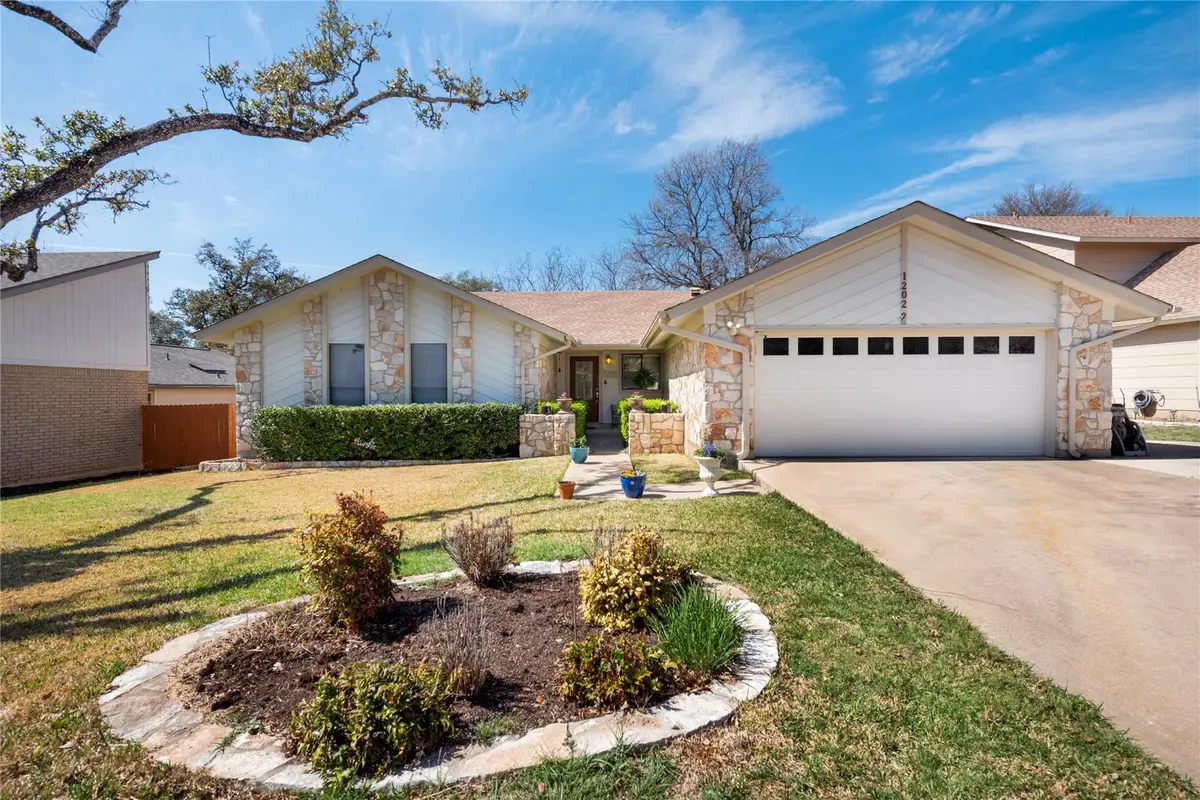 12022 Carmel Park Ln, Austin, TX 78727 - #1