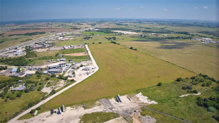 35 Ih, Jarrell, TX 76537 - #2