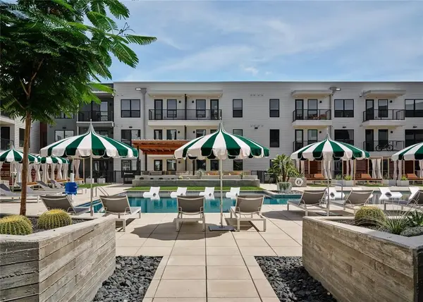 1701 Simond Ave #611, Austin, TX 78723