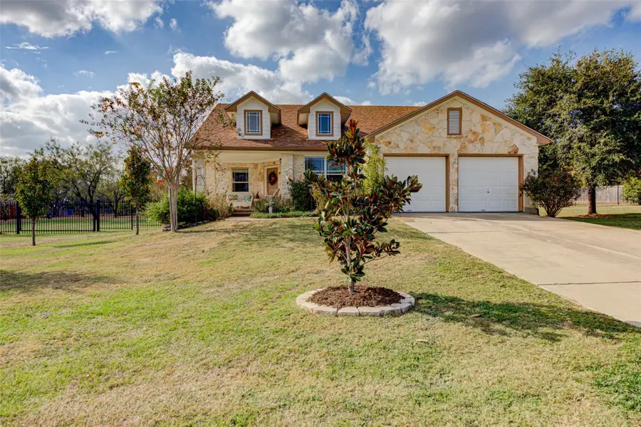 112 Speegle Ct, Cedar Creek, TX 78612 - Image #2