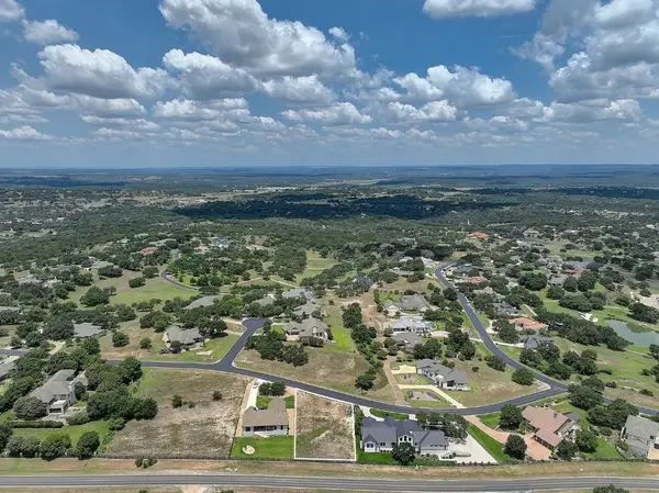 1409 Majestic Hills Blvd, Spicewood, TX 78669